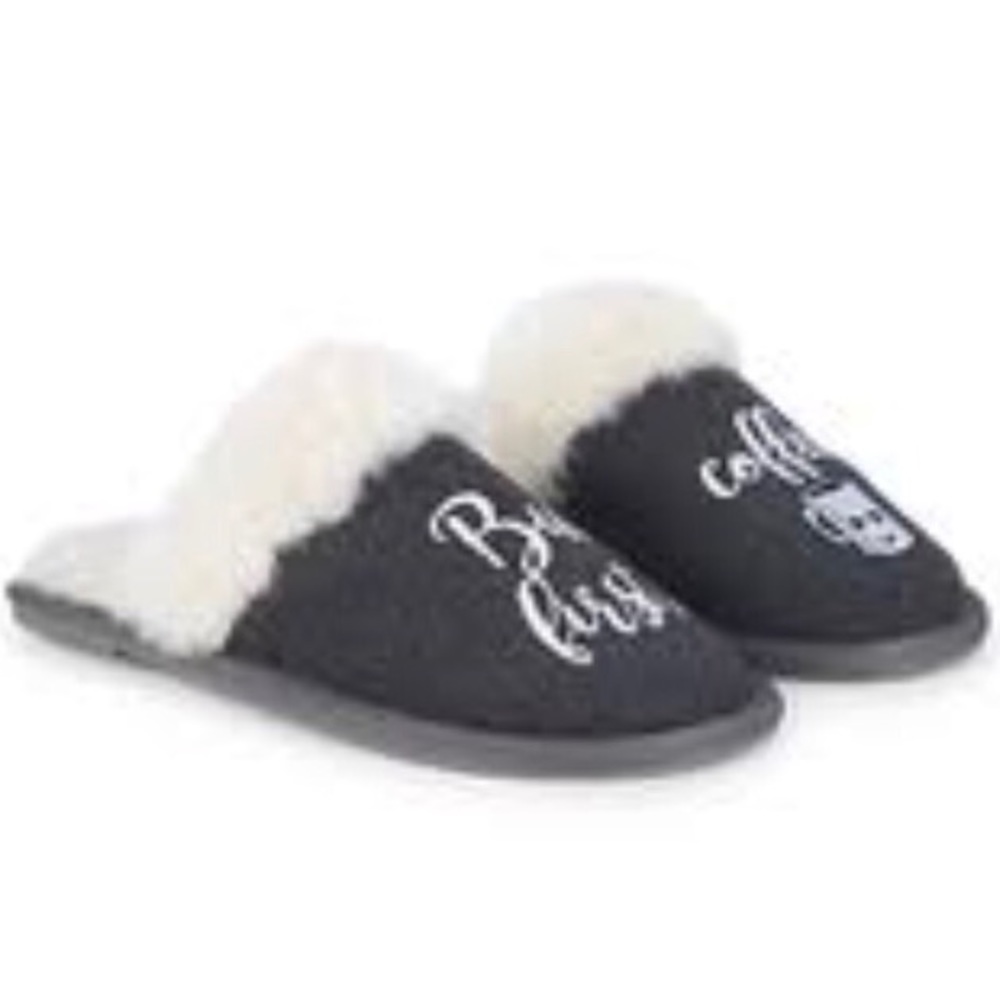 SOLD🎈Saks Fifth Avenue Faux Fur Slippers - Picture 1 of 5
